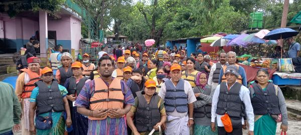 Tourists from Gorakhpur visiting popular heritage sites in Nepal, exploring temples, cultural landmarks, and religious pilgrimage spots.